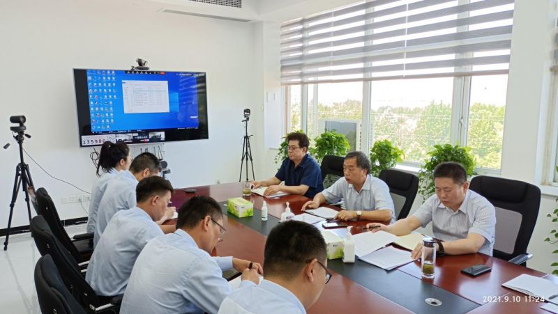 
				   
					黃河同力、騰躍同力黨委召開9月份支部書記例會(huì)  布置開展“大干四個(gè)月 沖刺年目標(biāo)”主題黨日活動(dòng)
				 